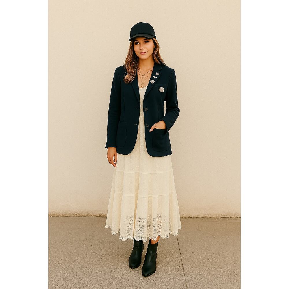 Black Women's Blazer - Classic Single-Breasted Jacket